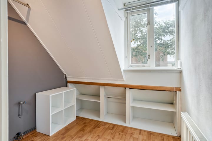 Foto 33 van Hermelijnweide 40