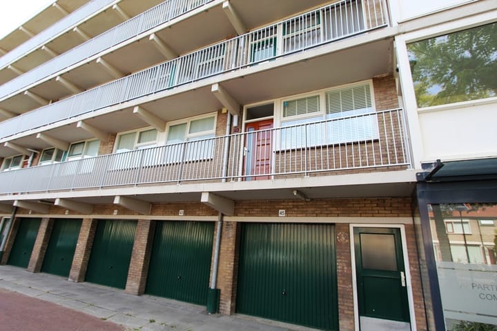 Photo 1 of Ruysdaelstraat 81