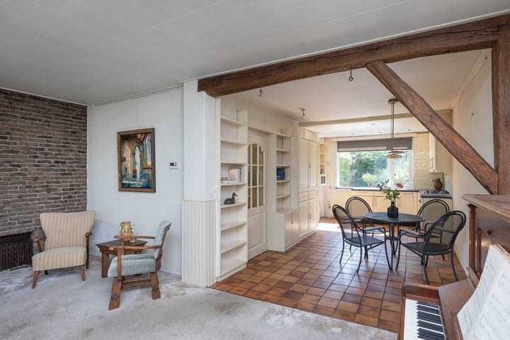 Foto 2 van W.G.A.J. Röringstraat 10