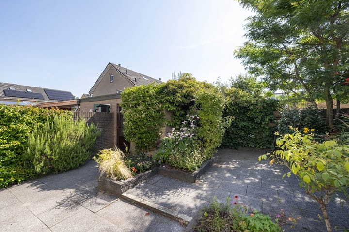 Foto 8 van W.G.A.J. Röringstraat 10