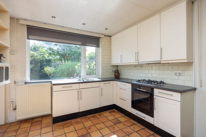 Foto 13 van W.G.A.J. Röringstraat 10