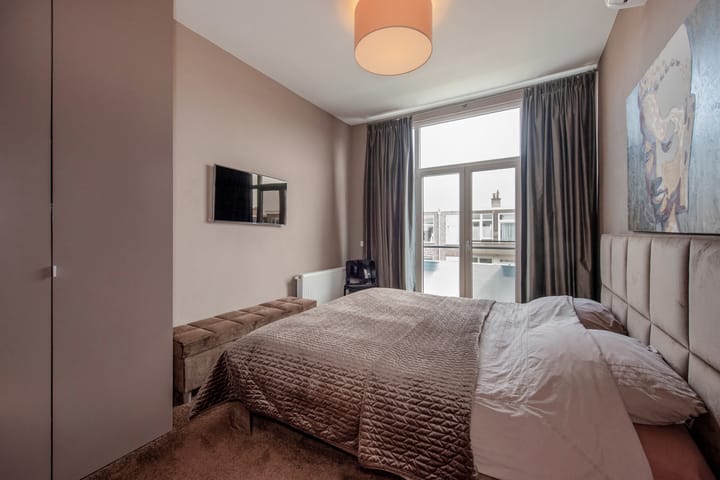 Foto 16 van d'Aumeriestraat 8