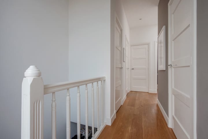 Foto 23 van d'Aumeriestraat 8