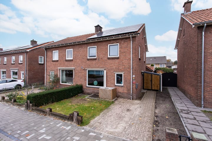 Foto 5 van Denekamperstraat 25