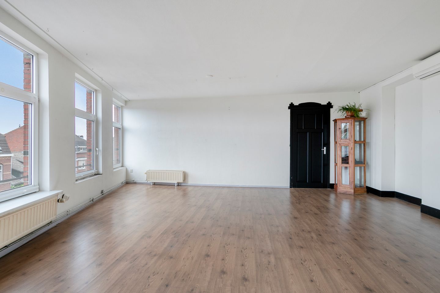 Foto 74 van Straelseweg 28