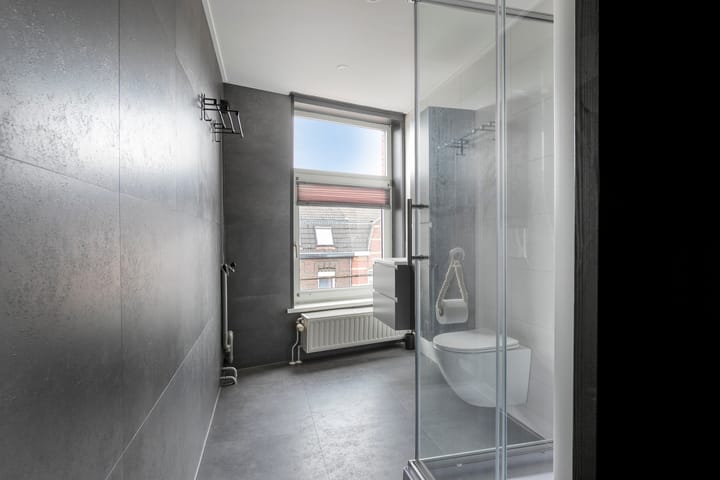 Foto 80 van Straelseweg 28