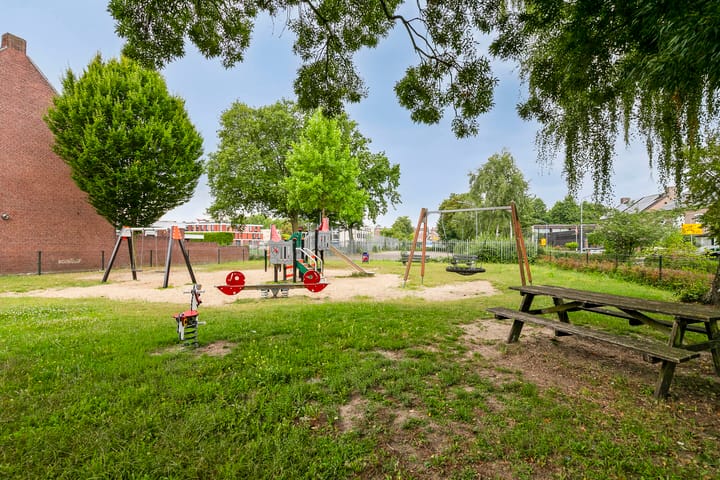 Foto 89 van Straelseweg 28