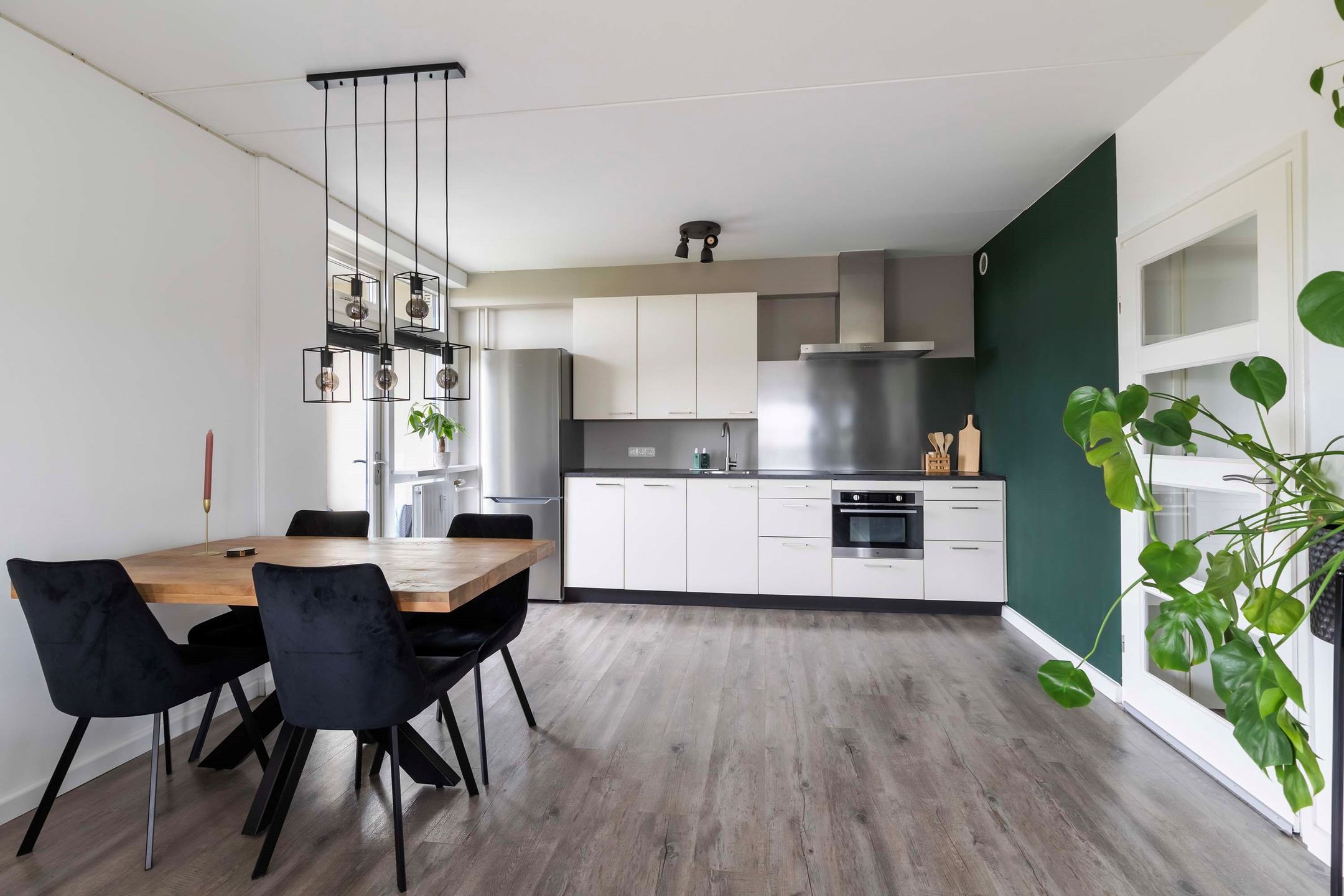 Foto 15 van Nobelstraat 56