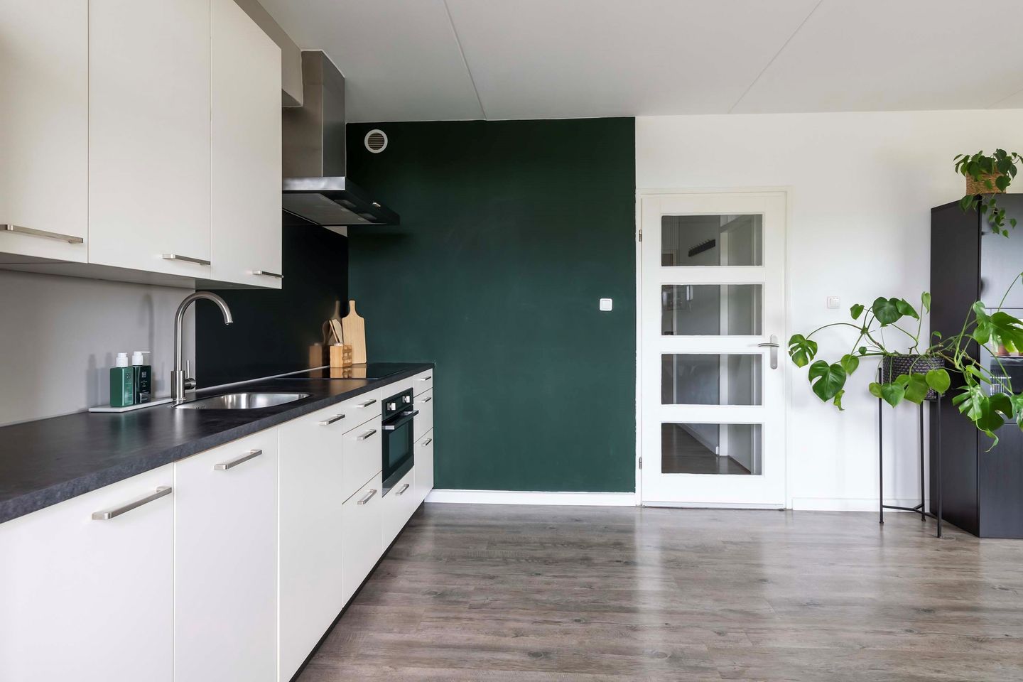 Foto 19 van Nobelstraat 56