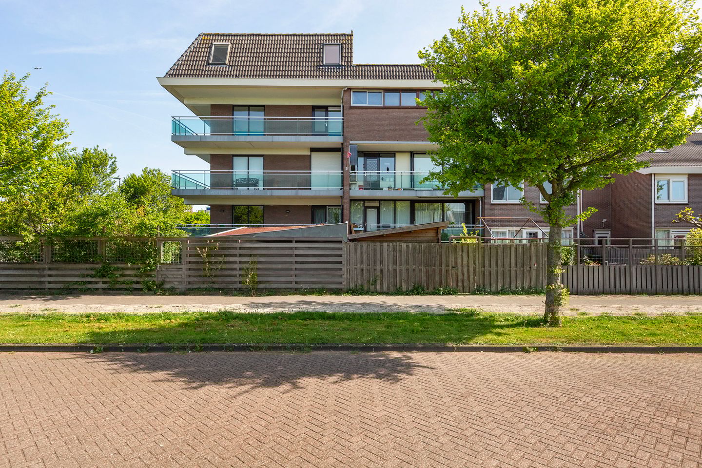 Foto 1 van Hoeker 23