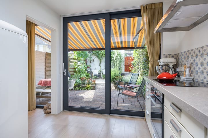 Photo 13 of Begoniastraat 16