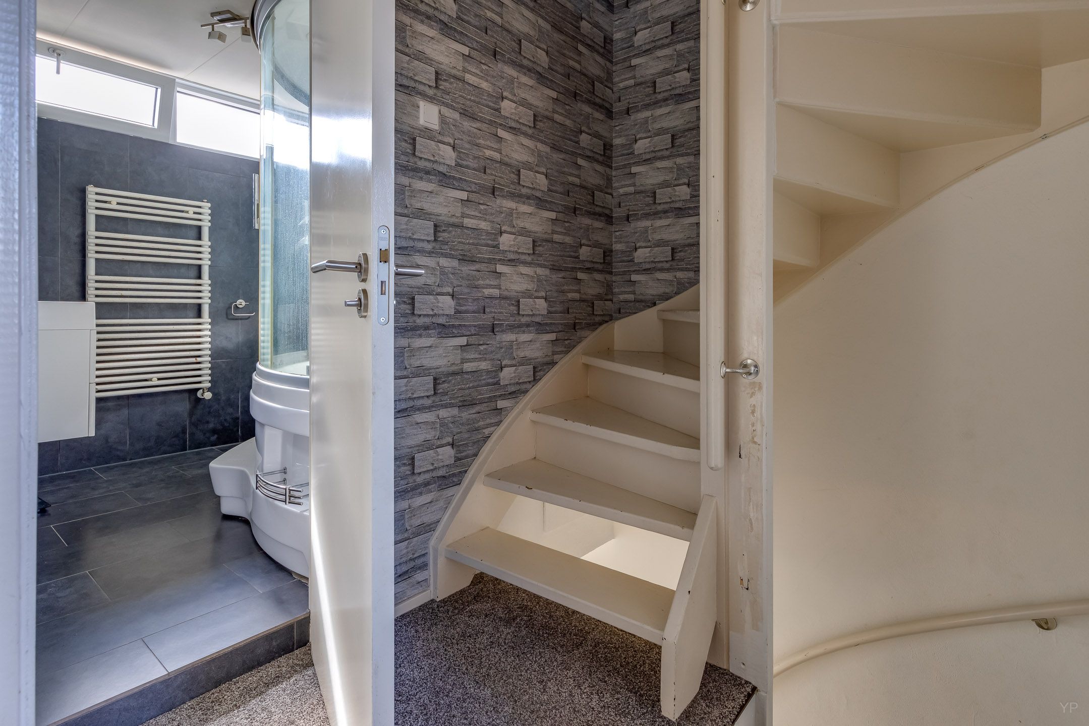 Foto 21 van Kamperfoeliestraat 7