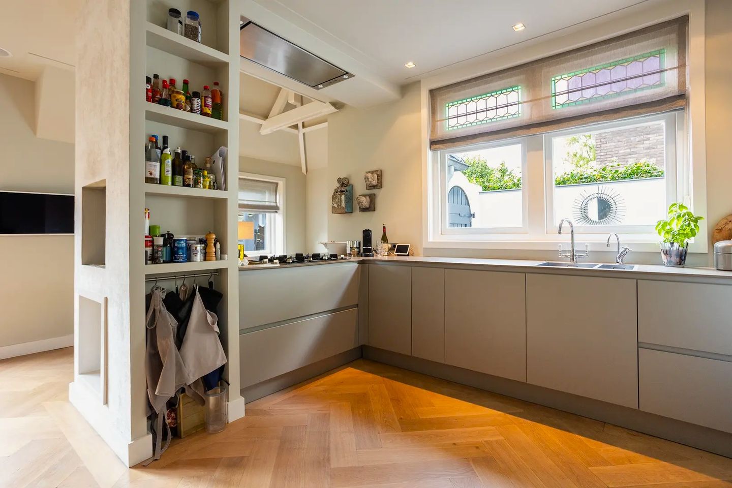 Foto 5 van Burgemeester van Hasseltlaan 12