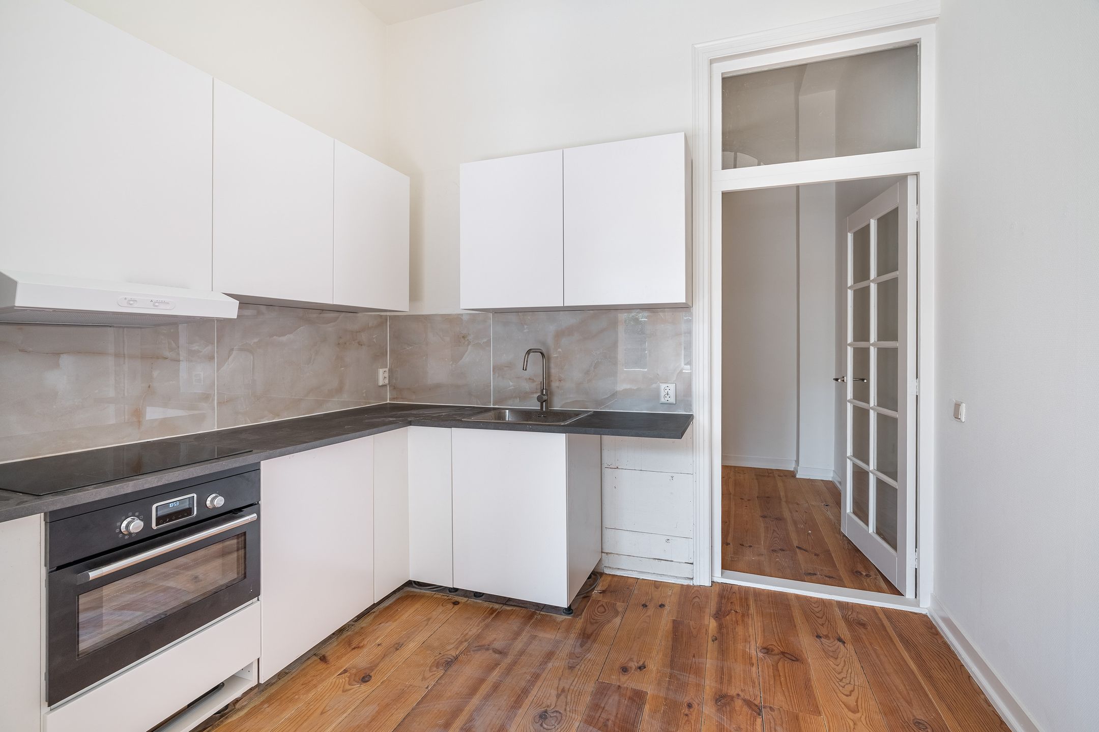 Photo 6 of Nieuwe Molstraat 6-D