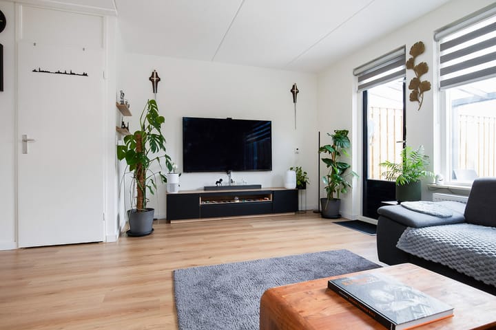 Foto 10 van Glenn Millerweg 122