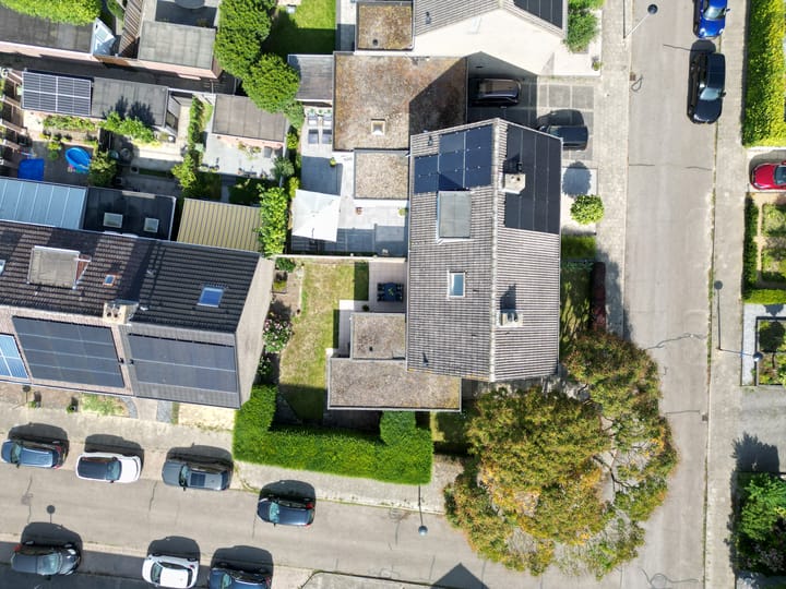 Foto 3 van Plutohof 8