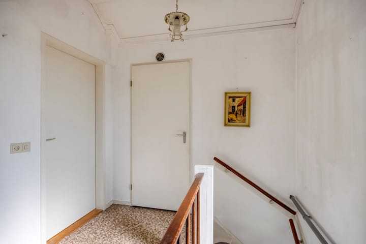 Foto 32 van Plutohof 8