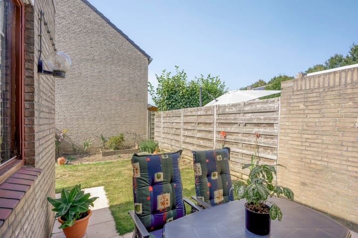 Foto 39 van Plutohof 8