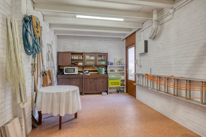 Foto 43 van Plutohof 8