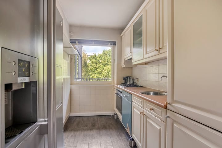 Foto 10 van Maarten Lutherweg 174