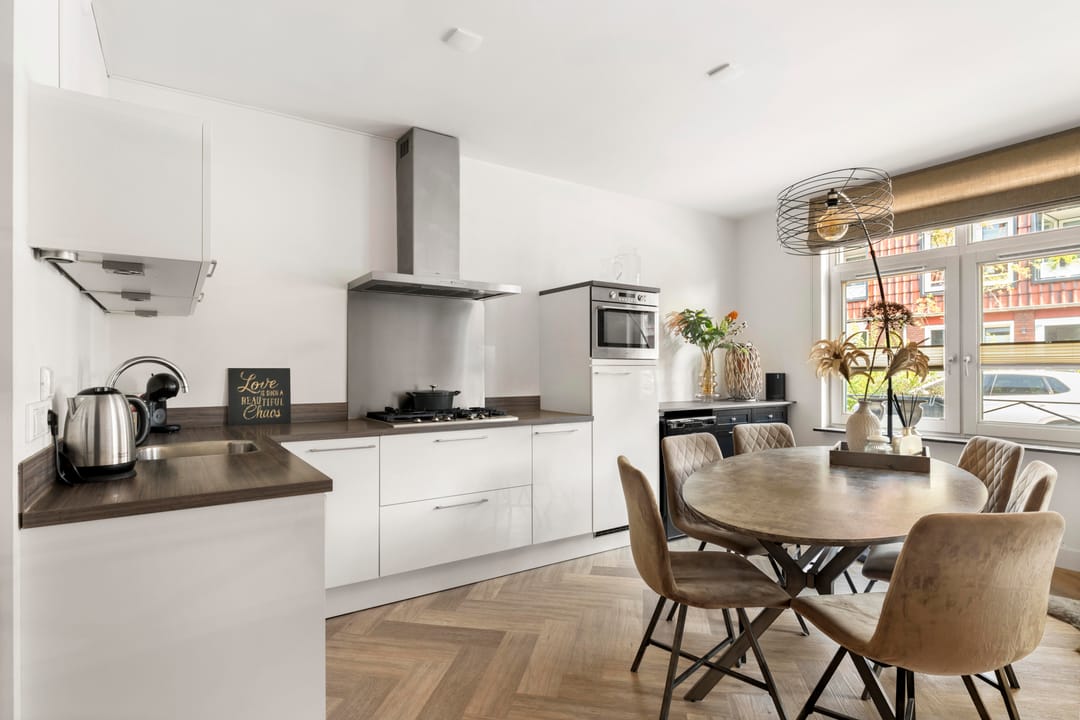 Photo 11 of Wilhelminastraat 39-C