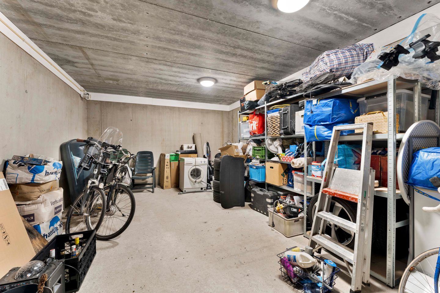 Photo 20 of Wilhelminastraat 39-C