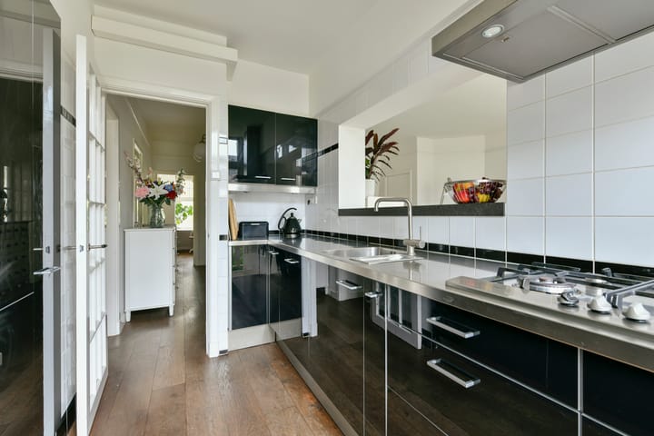 Foto 11 van Quinten Massijsstraat 5-2