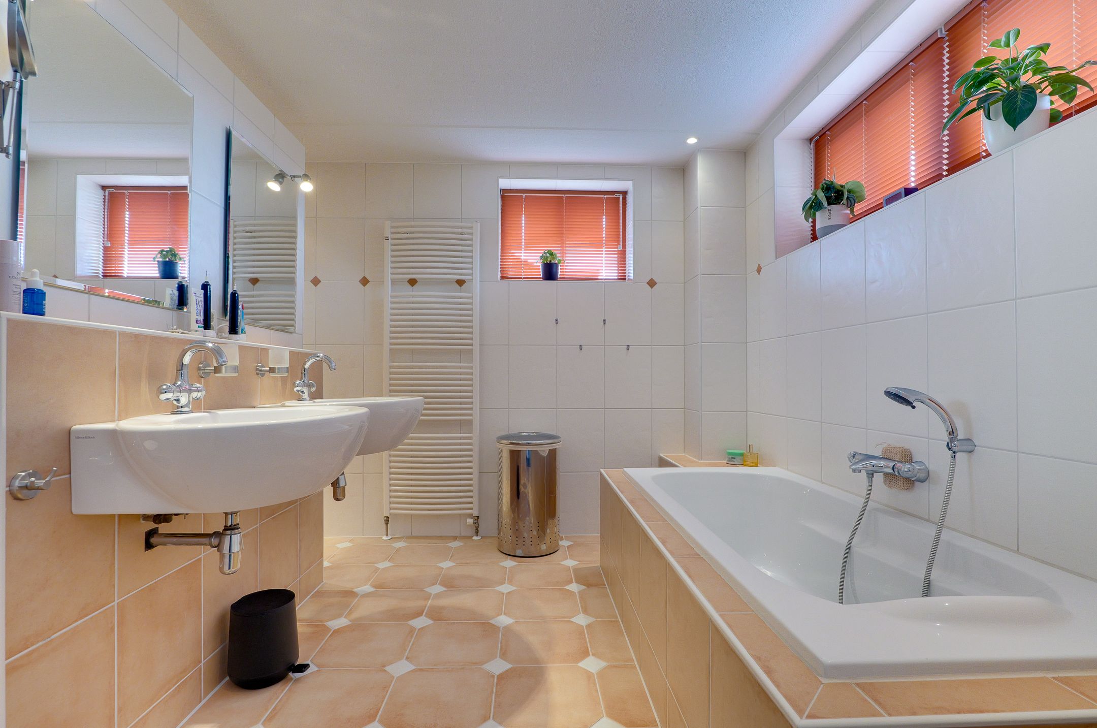 Foto 24 van Diepmaat 23