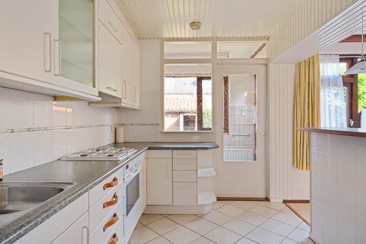 Foto 8 van Van Lennepstraat 81