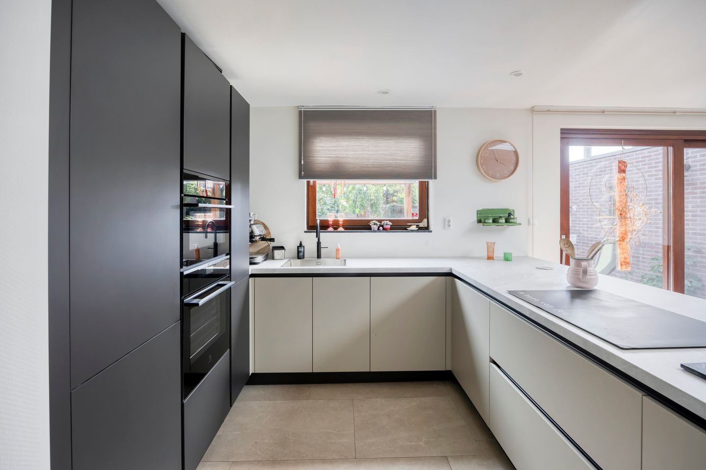 Photo 10 of Holzstraat 34