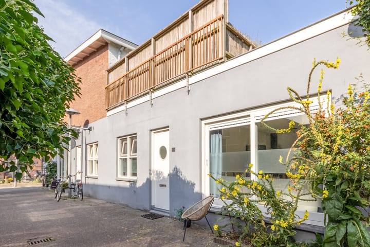 Photo 1 of Bolstraat 28-D