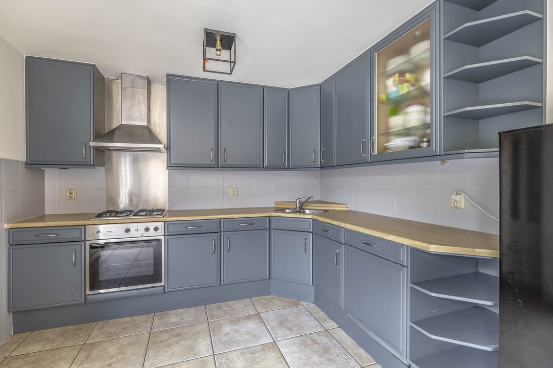 Foto 16 van Debussystraat 10