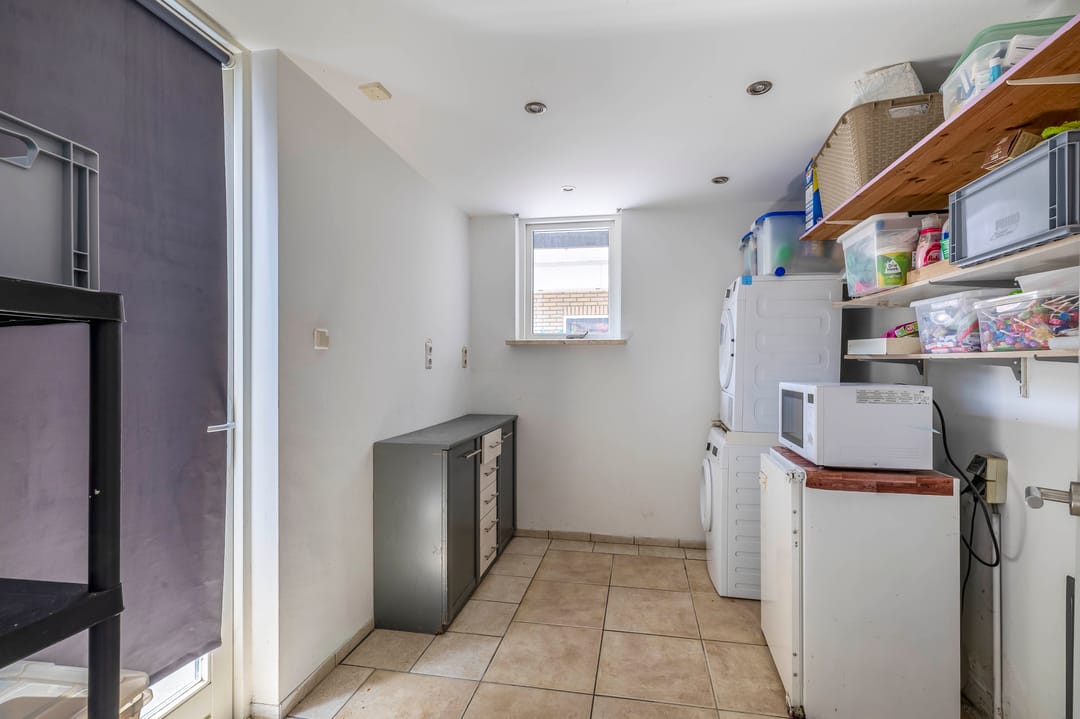 Foto 17 van Debussystraat 10