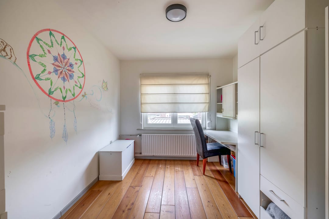 Foto 26 van Debussystraat 10