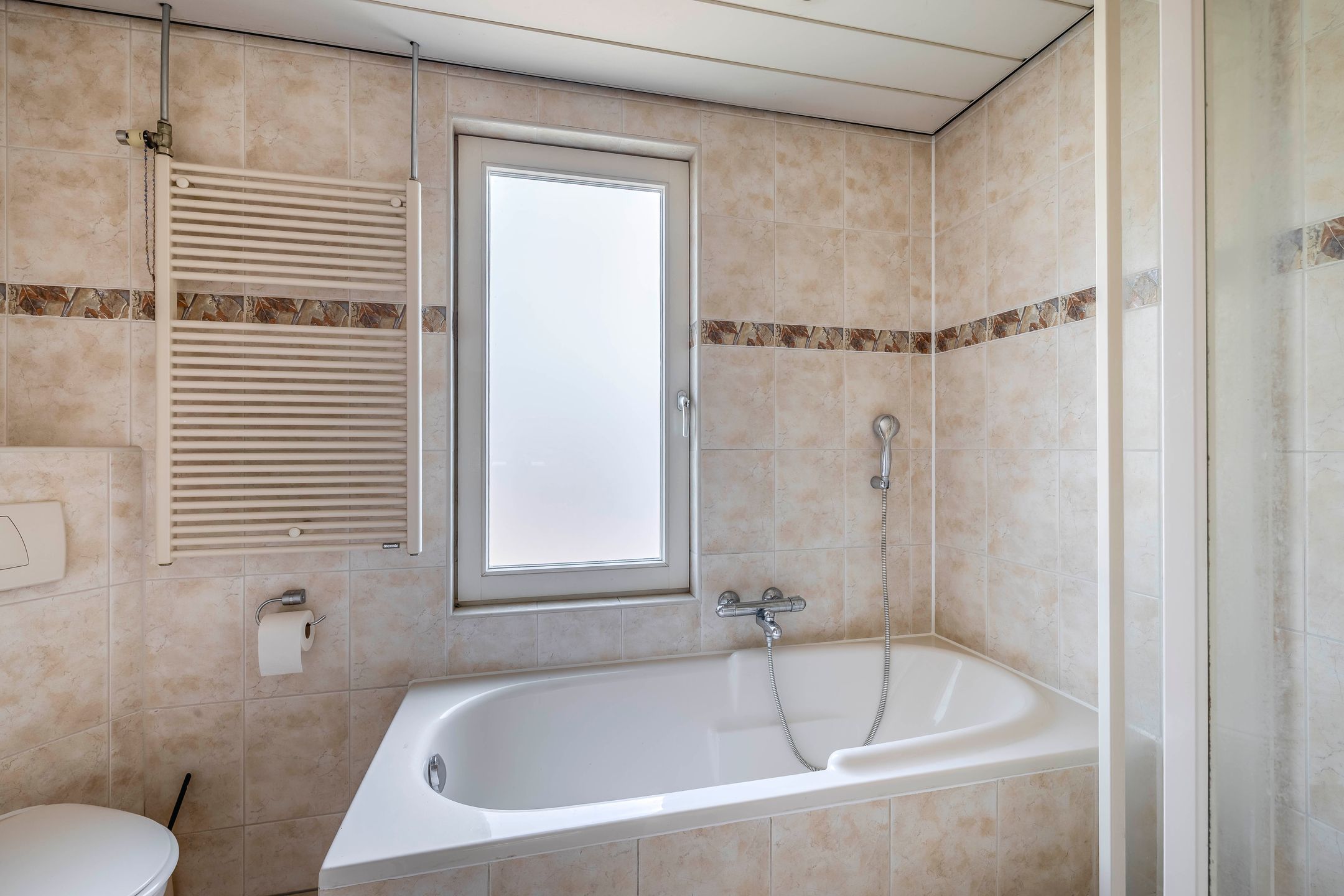 Foto 33 van Debussystraat 10