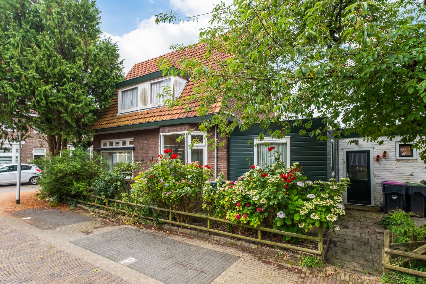 Foto 5 van Bernhardus Bumastraat 27