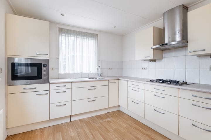 Foto 18 van Bernhardus Bumastraat 27