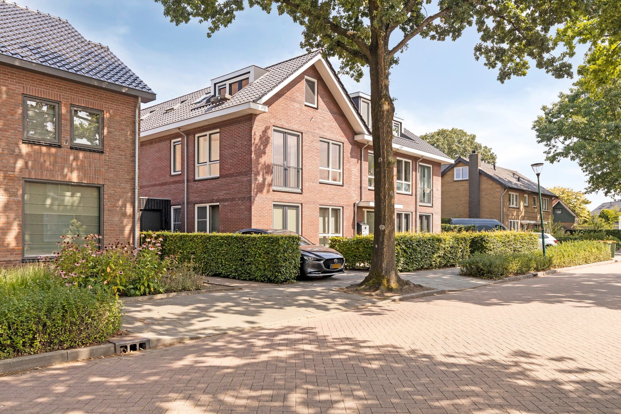 Foto 15 van Molenstraat 8-5