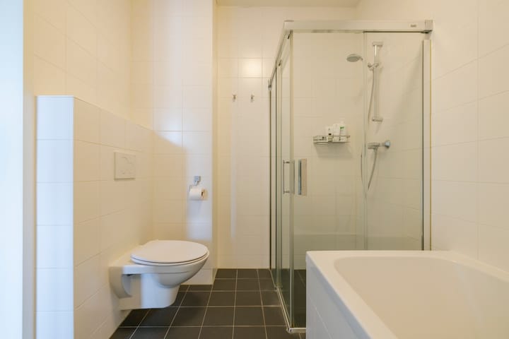 Foto 30 van Hannie Schaftstraat 102