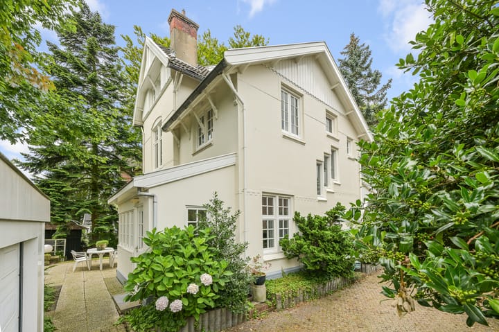 Photo 3 of Zeestraat 88