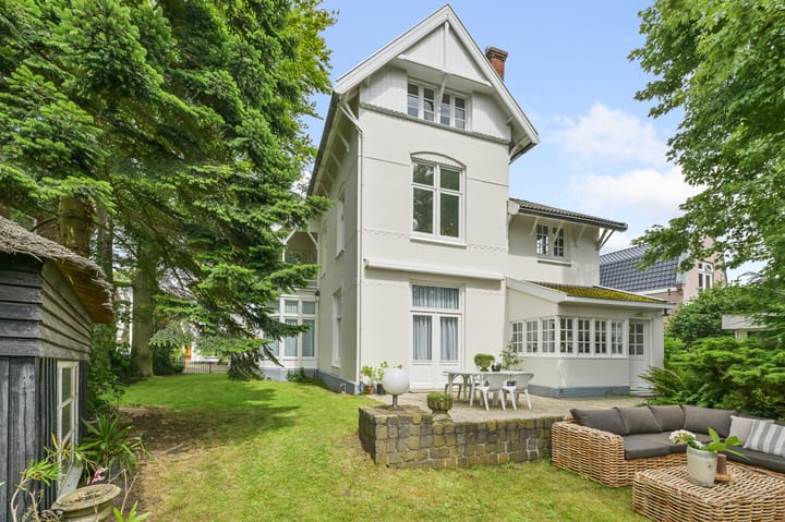 Photo 4 of Zeestraat 88