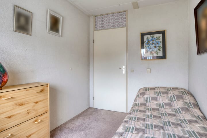 Photo 16 of Assepoester 15