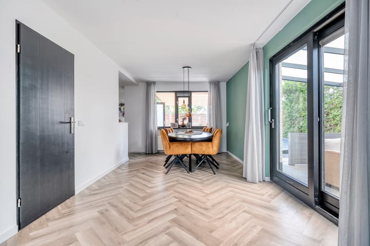 Foto 14 van Linde 12