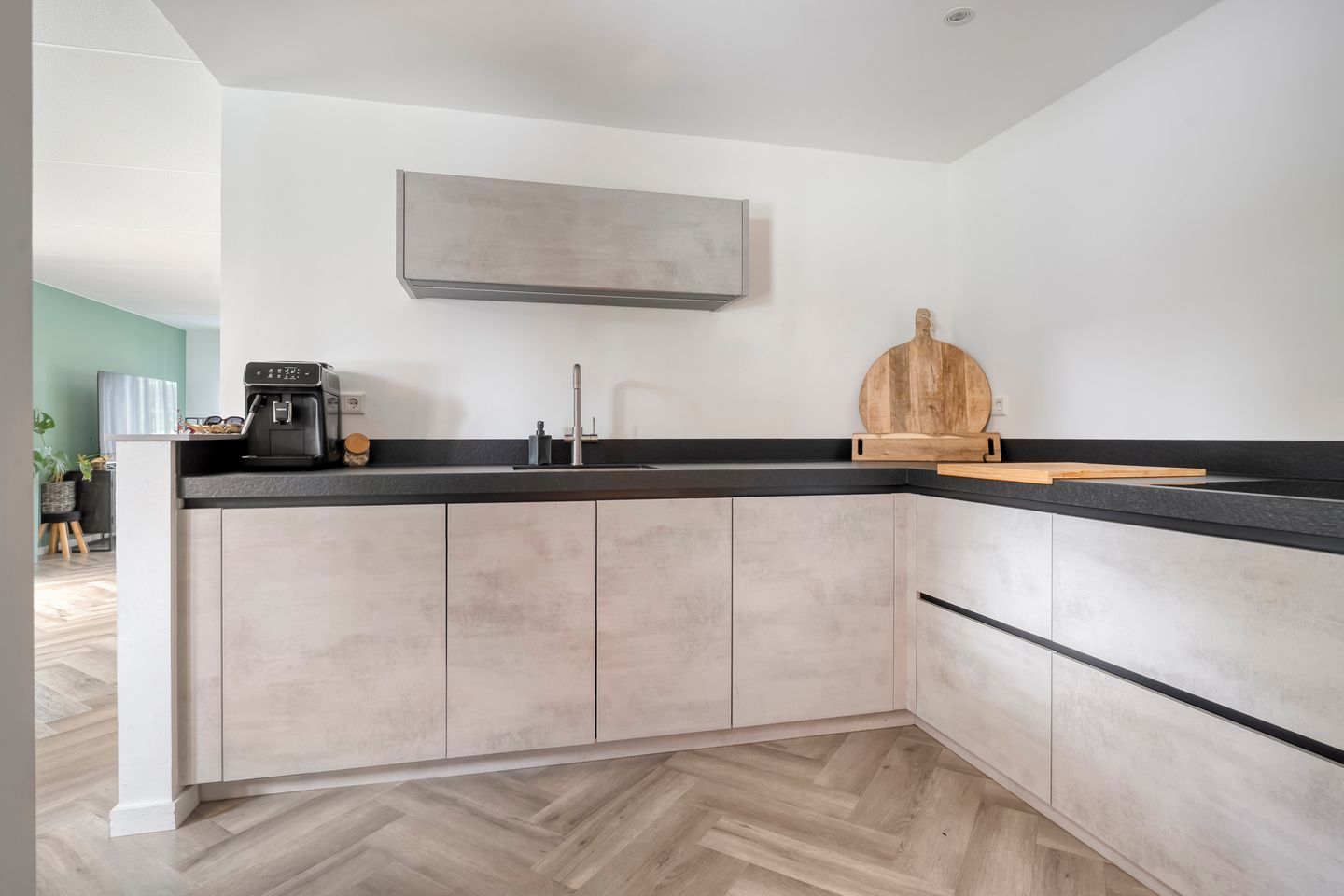 Photo 19 of Linde 12