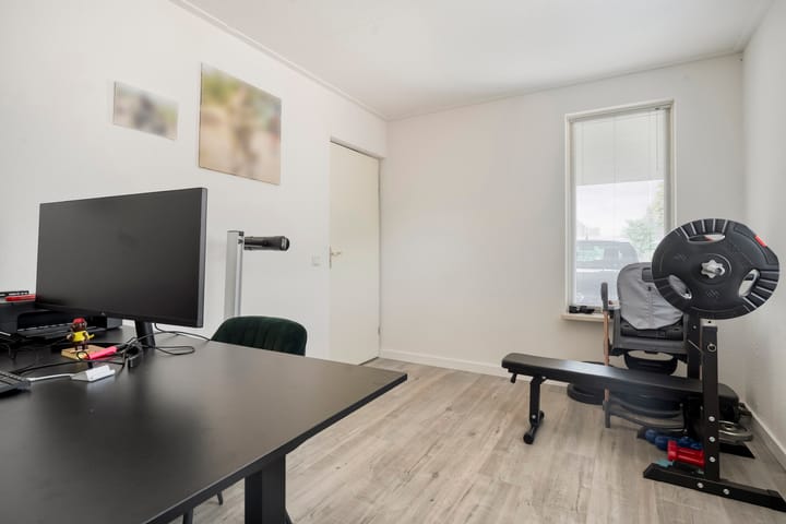 Foto 21 van Linde 12