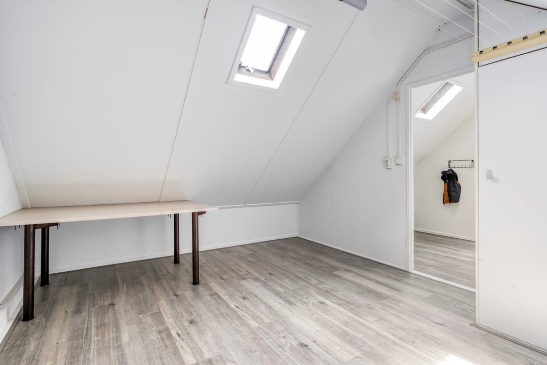 Photo 41 of Linde 12