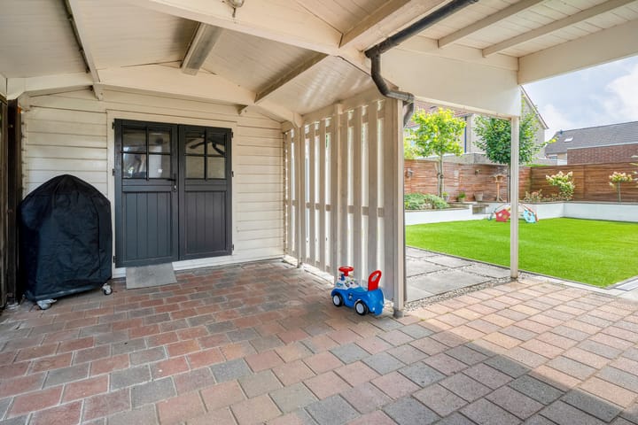 Foto 44 van Linde 12