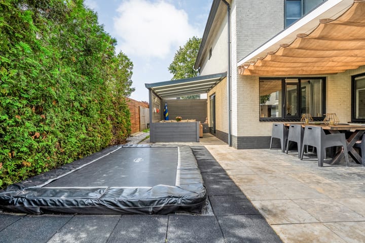 Foto 50 van Linde 12