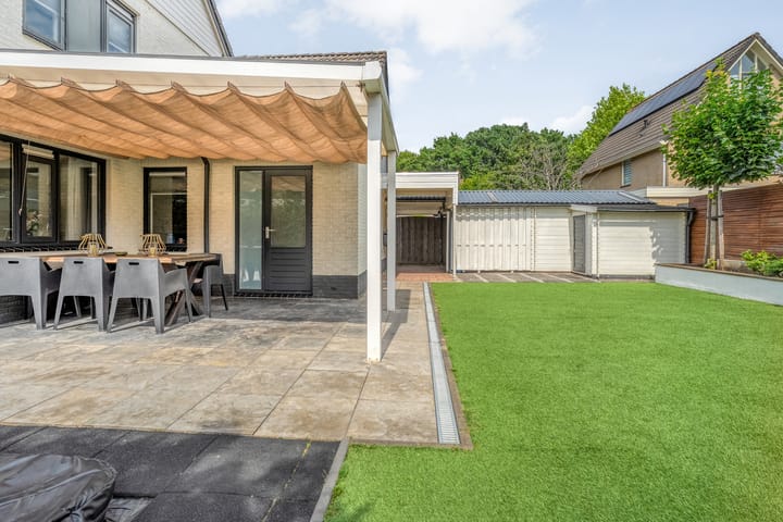 Foto 55 van Linde 12