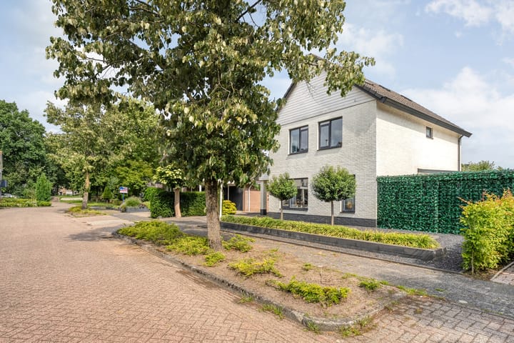 Foto 57 van Linde 12